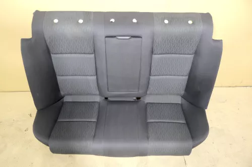Audi A4 B6 B7 8E Limousine Sitz Rückbank Rücksitzbank hinten schwarz Armlehne