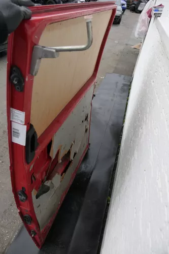 VW T4 Transporter Tür rechts Schiebetür rot Multivan Caravelle (120053)