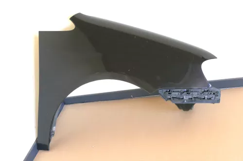 VW Touran 1T Kotflügel vorne rechts schwarz LC9Z 1T0821022A ca.2003-2006