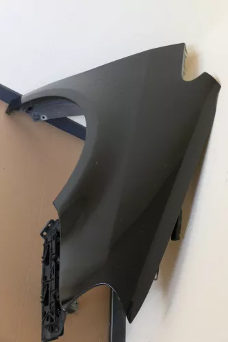 VW Touran 1T Kotflügel vorne rechts schwarz LC9Z 1T0821022A ca.2003-2006 (120268)