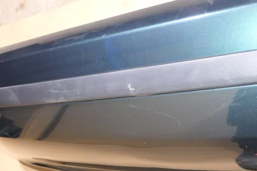 Skoda Fabia 6Y Limousine Stoßstange hinten Heckstoßstange Stoßfänger grün 9572 (120318)