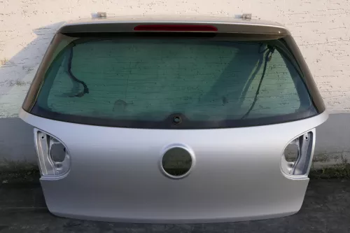 VW Golf 5 V Heckklappe hinten Kofferraumklappe mit Scheibe silber LA7W 189,99