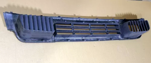 VW T5 Gitter Stoßstange vorne Frontstoßstange Blende Abdeckung