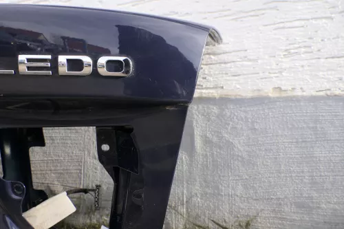 Seat Toledo 1M Limousine Limo Heckklappe Klappe hinten blau LA5G (120575)