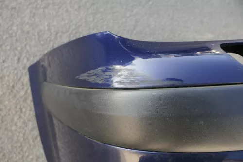 VW Passat 3B Stoßstange vorne Frontstoßstange Stoßfänger blau LB5N (120659)