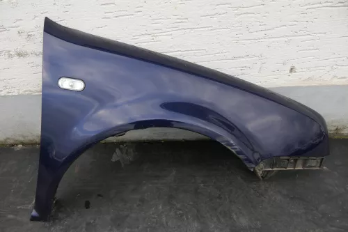 VW Golf 4 Kotflügel vorne rechts blau LB5N indigoblau yyyy