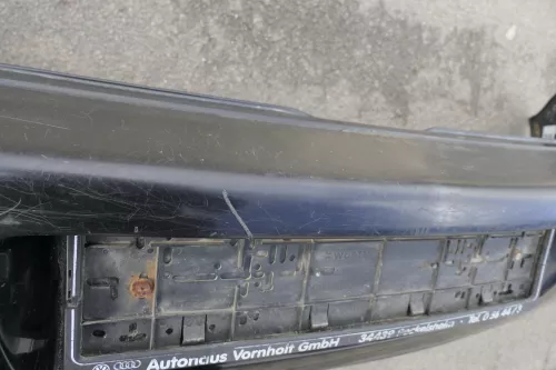 VW Golf 4 Limousine Stoßstange hinten Heckstoßstange Stoßfänger schwarz LC9Z eee (120804)