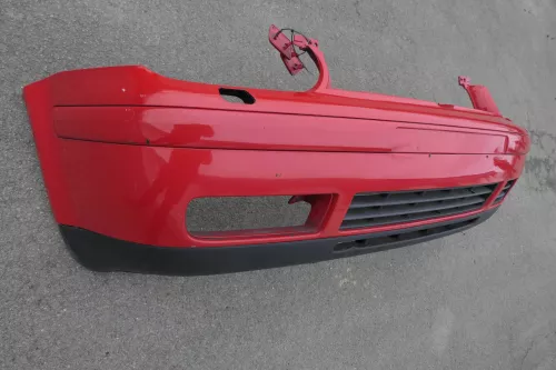VW Golf 4 Stoßstange vorne Stoßfänger vorn rot LP3G Frontstoßfänger SWR (120813)