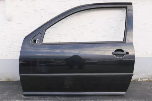 VW Golf 4 Tür vorne links Fahrertür 2/3-Türer schwarz LC9Z metallic vvv