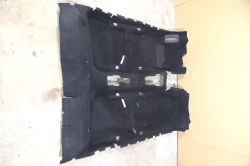 Polo 6R Teppich Innenraumteppich Innen Bodenbelag Boden 6R6863367F 07N schwarz (120948)