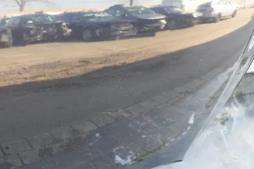 VW Passat 3B Motorhaube Klappe vorne vorn Haube schwarz LC9Z (bis ca Bj. 2000) (120996)