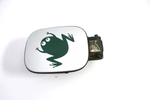 VW Golf 4 Variant Kombi Tankdeckel Deckel Tank Tankverschluß silber LA7W reflexs