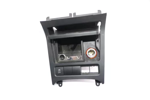 VW Golf 6 5K Aschenbecher Zigarettenanzünder vorne 5K0857961 schwarz (121561)