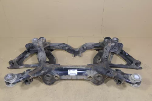 VW Touareg 7L Achse hinten Hinterachse Aggregateträger Achsträger 7L0599030N