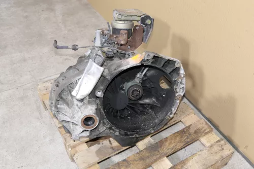 VW Sharan Alhambra DBV 5 Gang Schaltgetriebe 2,8 174PS VR6 170.000km von AAA Mot