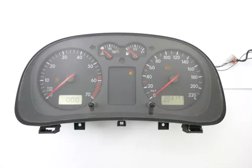 VW Golf 4 Tacho Tachometer Kombiinstrument 203.000km 1J0919860 1,4 16V 75PS 55kw