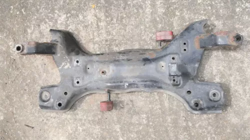 Skoda Fabia Achse vorne Vorderachse Aggregateträger Achsträger1,2 BZG 6R0199315F