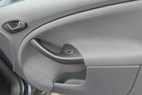 Seat Altea 5P XL Türverkleidung Verkleidung Tür vorne +hinten links Sonnenrollo (122810)