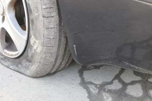 Skoda Octavia 1U Stoßstange vorne Frontstoßstange schwarz LF9R abBj.2001 (122869)