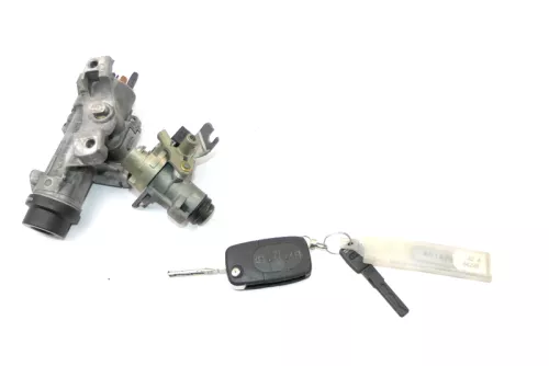 Audi A4 8E B6 Zündschloß Schloß Zündung Schlüssel  + Heckschloß Heckklappenschlo