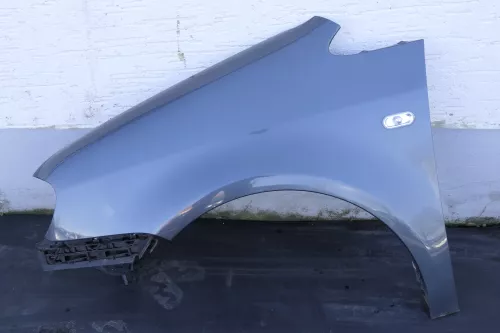 VW Touran 1T Kotflügel vorne links grau LD7U 1T0821021A ca. Baujahr 2003-2006