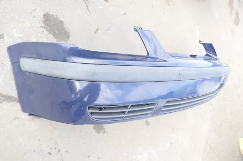 VW Bora Stoßstange vorne Frontstoßstange Stoßfänger vorne blau LA5G (123044)