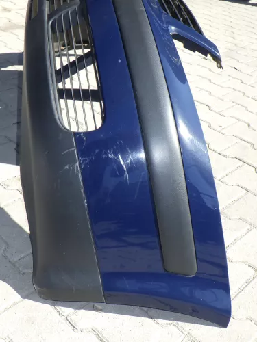 VW Passat 3B Stoßstange vorne Frontstoßstange Stoßfänger vorne blau LA5E Grill (123109)