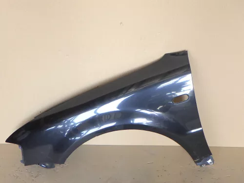 VW Passat 3B Kotflügel vorne links schwarz LC9Z metallic 99,99