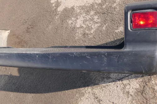 VW T4 Caravelle Multivan Stoßstange Heckstoßstange hinten 701807417 schwarz 99,9 (123297)