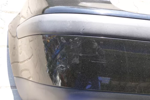 VW Golf 4 Limousine Stoßstange hinten Heckstoßstange Stoßfänger schwarz L041 sch (123419)