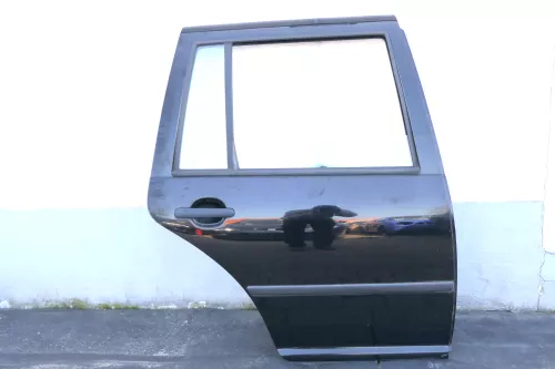 VW Golf 4 Bora Tür hinten rechts nur Kombi / Variant schwarz L041