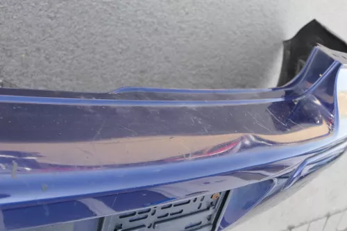 VW Golf 4 Limousine Stoßstange hinten Heckstoßstange Stoßfänger blau indi LB5N (123621)