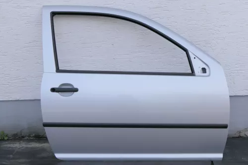 VW Golf 4 Tür vorne rechts Beifahrertür 2/3-Türer silber grau LA7W reflexsilber