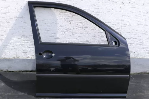 VW Golf 4 Bora Tür vorne rechts Beifahrertür 4/5-Türer + Kombi schwarz LC9Z meta
