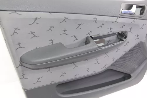 4 x Skoda Fabia 6Y Stufenheck Türverkleidung Verkleidung Tür vorn hinten links (123991)