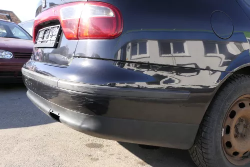 Seat Toledo 1M Stoßstange Heckstoßstange hinten schwarz LC9Z (125051)