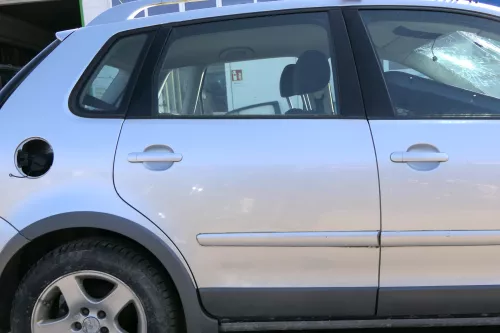 VW Polo 9N 9N3 Cross Fun Tür hinten rechts silber LA7W 4/5-Türer