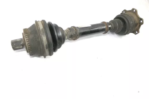 Audi A4 B5 A6 Passat 3B Antriebswelle Gelenkwelle 8D0407271BP links Automatik (125432)