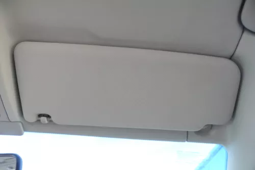 Audi A6 4B Sonnenblenden Sonnenblende rechts vorne grau silber (125599)