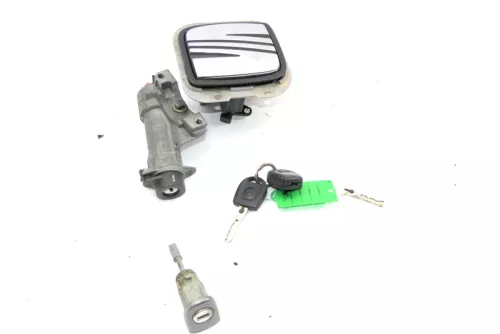 Seat Leon 1M Schloßsystem Türschloß mit 2x Schlüssel Schloß Zündschloß Tür