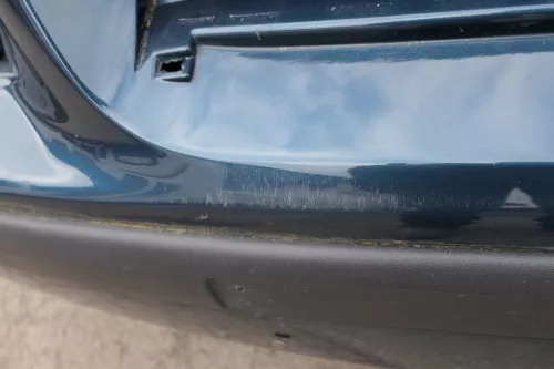 VW Bora Stoßstange vorne Frontstoßstange Stoßfänger vorn grün LC6X (126052)