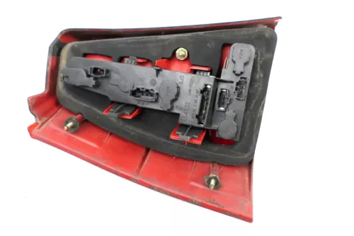 Golf 4 Variant Kombi Rücklicht hinten rechts Rückleuchte Heckleuchte rot (126249)