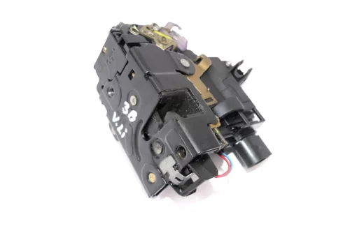 Seat Leon Octavia Stellmotor Tür Türschloß mit Zentralverriegelung links vorne