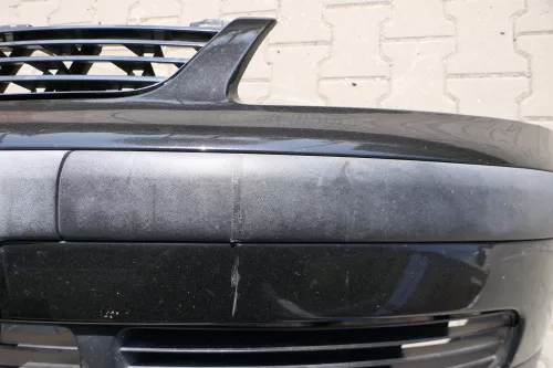 VW Passat 3B Stoßstange vorne Frontstoßstange Stoßfänger vorn schwarz LC9Z Grill (126340)