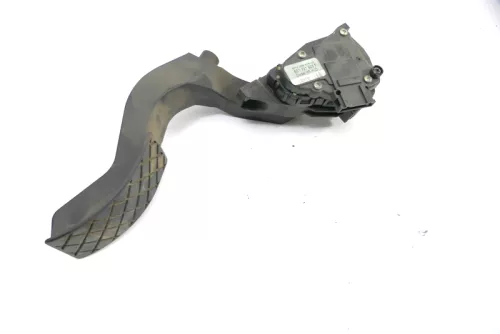 VW Passat 3B 3BG Audi A4 A6 Pedal Gas Gaspedal Elektronikmodul Poti 8d1721523F/J