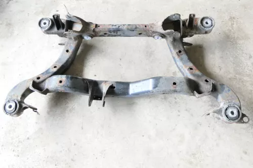 Audi A4 B7 8E Quattro Allrad Achse hinten Hinterachse Achsträger Aggregateträger (126758)