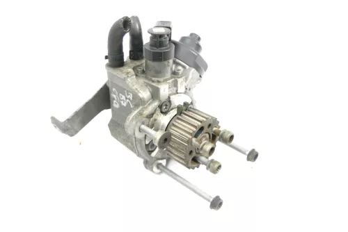 VW Tiguan 5N Caddy Hochdruckpumpe 03L130755AC 03L130755AA 2.0 TDI CLCA CFGB