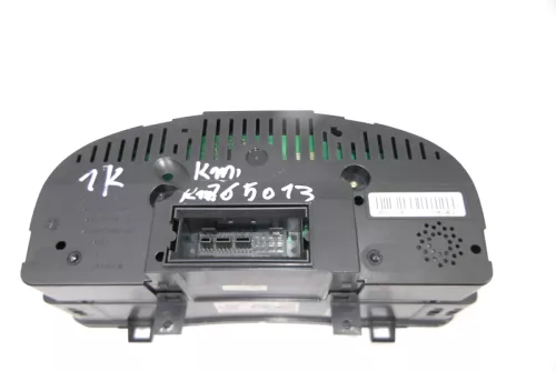 VW Golf 5 1K 5M Plus Tacho Kombiinstrument 1K0920850F /L 1.9 TDI 165.000 km (127143)