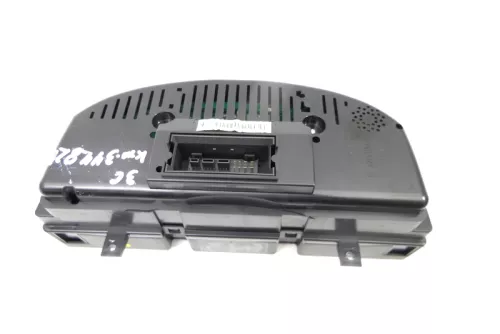 VW Passat 3C Tacho Tachometer 344.000km 3C0920871 X Diesel TDI (127147)