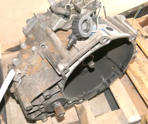 VW Touran Golf 5 A3 8P Getriebe GNE 2.0 TDI 6 Gang Schaltgetriebe ca. 163.000km (127162)